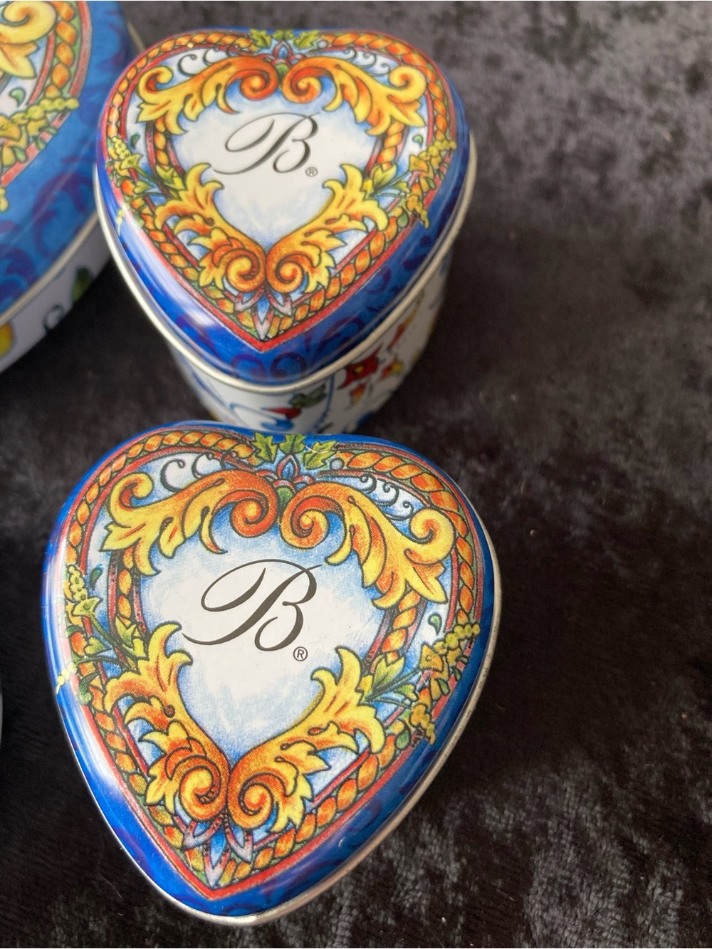 Brighton Blue, Gold & White Decorative Tin Set - Heart & Round - Picture 4 of 7